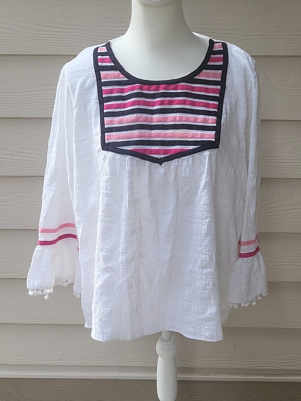 Crown & Ivy White Tunic Top Pink & Black Striped Bib Accent Women's Size XL